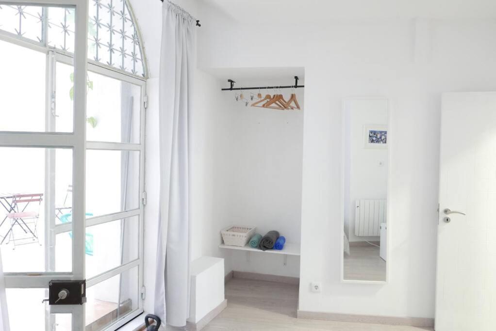 Alfama'S Hidden Terrace Gem Apartment ลิสบอน ภายนอก รูปภาพ